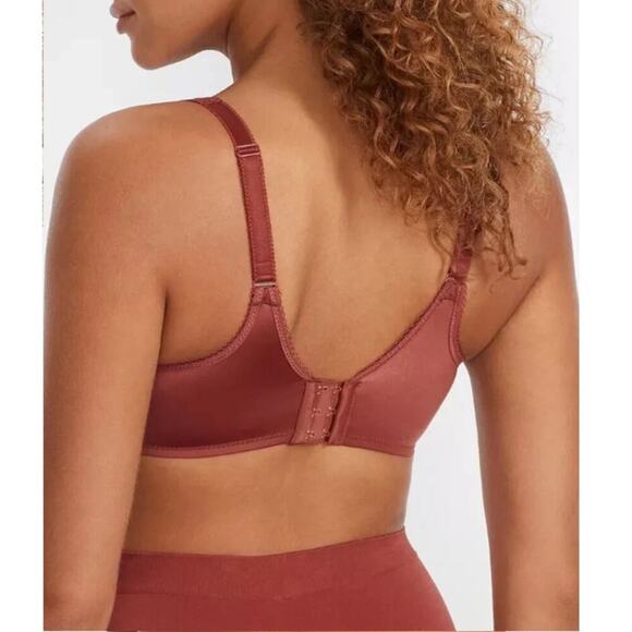 Wacoal Women's Brown Basic Beauty Lightly Padded Wired Spacer Bra Size 32 DDD - Picture 2 of 7